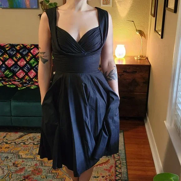 Trashy Diva Black Pinup Dress Size 2 - Picture 2 of 5